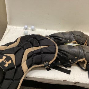 Used Under Armour CATCHERS SET Catchers Chest Protector Black Junior 11725-S000498544