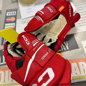 13" CCM Super tacks XF Pro (Used) Red Senior Gloves Sr intermediate 13 inch