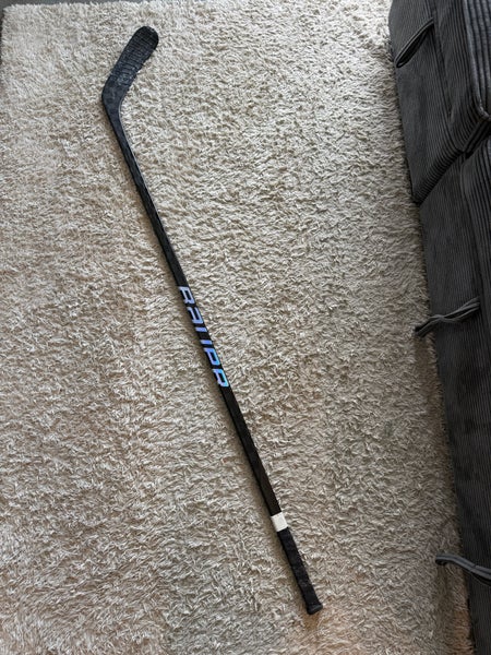 Senior Bauer Nexus 2N Pro XL Right Handed