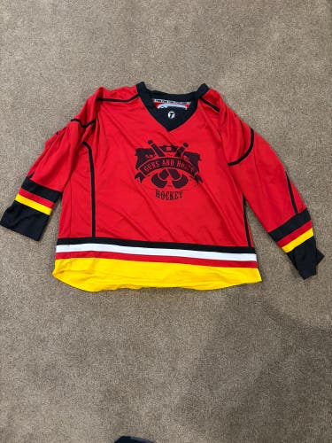 Red XL Men's Jersey (Used)