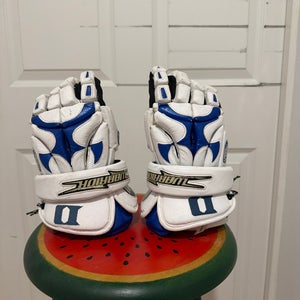Used Darien Warrior Superfreak Team Gloves
