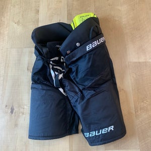 Junior XL Bauer Supreme S27 Hockey Pants (Used)