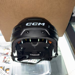 CCM 720 Matte Black Helmet Large (used)