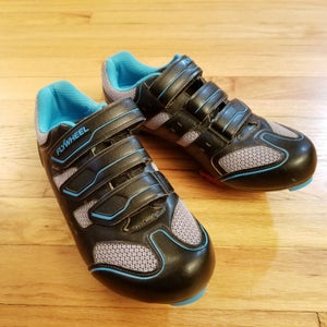Flywheel Fly Fierce MENS 3 Bolt Cycling Shoes w/ cleats US 8.5 / EU 40