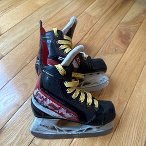 2021 CCM JetSpeed FT485 Hockey Skates 11.5 (Used)