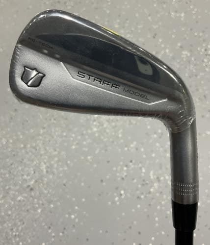 Wilson STAFF 24 #4 Iron 38.5" HZRDUS 6.0 90g Stiff Flex Graphite Shaft MRH