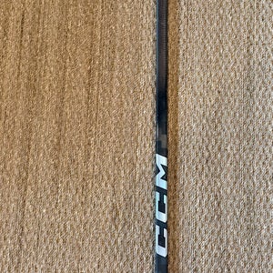 Senior CCM JetSpeed FT8 Pro Right Handed Hockey Stick P29+1/4 85 Flex