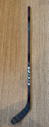 Senior CCM JetSpeed FT8 Pro Right Handed Hockey Stick P29+1/4 85 Flex