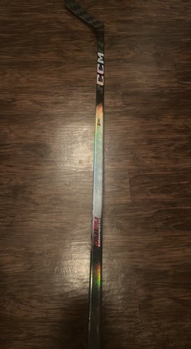 Intermediate CCM JetSpeed FT8 Pro Left Hand Hockey Stick P88 70 Flex (New)