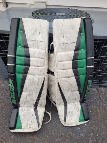 36"+1 Bauer Reactor 5000 Hockey Goalie Leg Pads (Used)White & Green