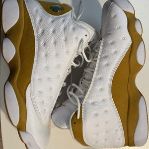 Men's Size M 12.0 (W 13.0) Air Jordan 13 Shoes (Used)