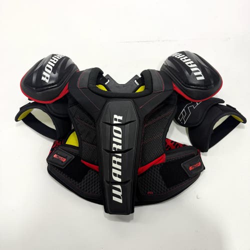 Used Warrior Dynasty HD1 Shoulder Pads | Senior Small | A120