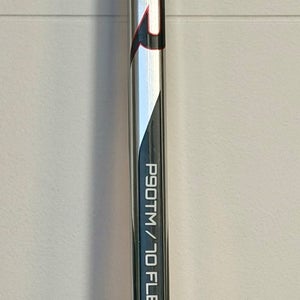SR Bauer Vapor Hyperlite 2 P90TM 70 Flex Right Handed Hockey Stick (Used)