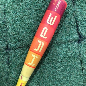 2025 Easton Hype Fire Composite Bat USABat Certified (-10) Composite 18 oz 28" (Used)