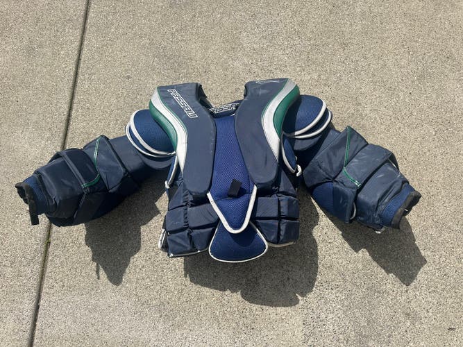 Passat Large Goalie Chest Protector Pro Stock (Used)
