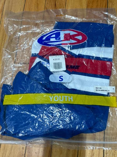 Blue Youth Small Athletic Knit HS2100 Socks (New)