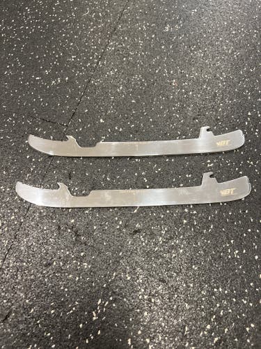 {Blade Tech} XS (Used) 255