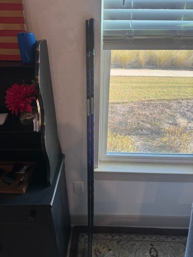 Senior CCM Ribcor Trigger 10 Pro Right Handed Hockey Stick P29 75 Flex (New)