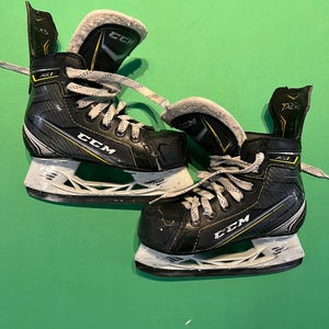 CCM Super Tacks AS1 Hockey Skates | Size 13Y