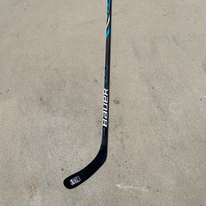 Intermediate Bauer Volt Right Handed Hockey Stick P92 40 Flex (Used)