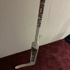 Senior Bauer Vapor Hyperlite Full Right Goalie Stick 25" Paddle Pro Stock (Used)