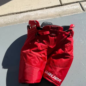 Senior XL Bauer Flylite Hockey Pants (Used)