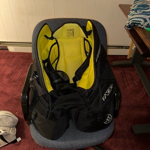 Senior Small 2023 Warrior Ritual X3 E+ Hockey Goalie Pants (Used)