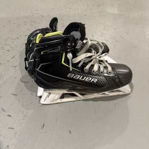 Bauer Pro Hockey Goalie Skates Size 5.5 (Used)