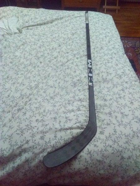 Intermediate CCM JetSpeed FT6 Pro Right Handed Hockey Stick P29 55 Flex Silver