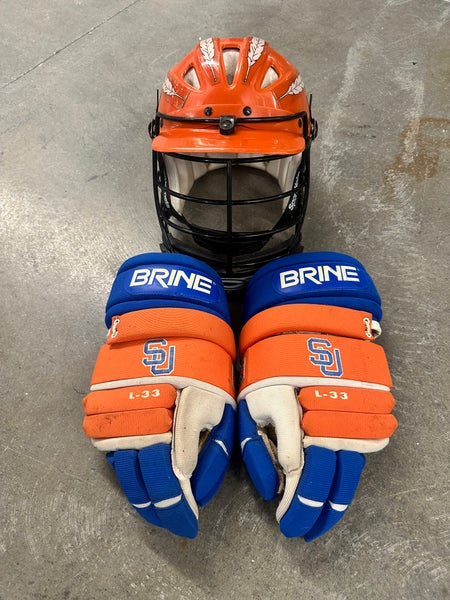 *VINTAGE/RARE* Syracuse ‘97/‘98 Helmet & Glove Set