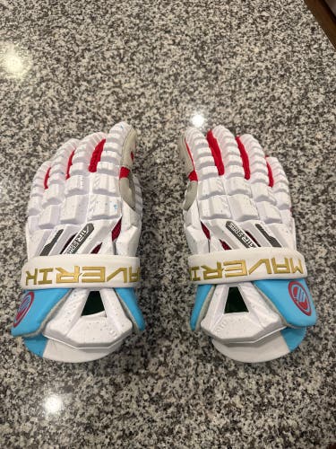Maverik Max Lacrosse Gloves (Used)