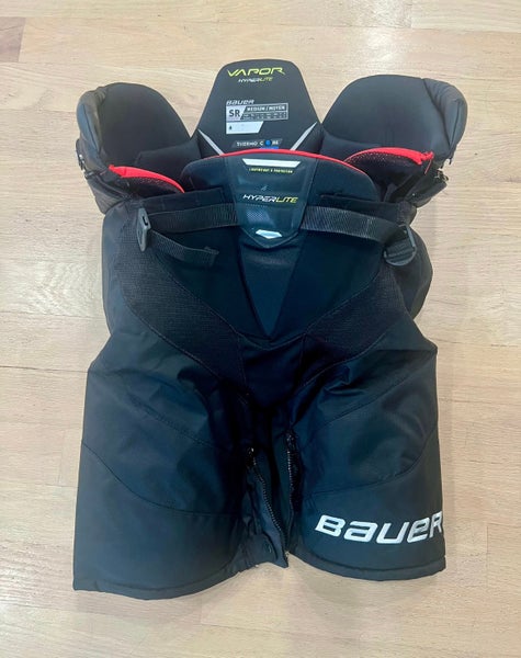Senior Medium Bauer Vapor Hyperlite Hockey Pants (Used)