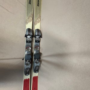 All Mountain 154 cm Dynastar Agyl 7rl Skis With Bindings (Used)