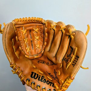 Wilson RH A2150 Baseball Glove 11" (Used)