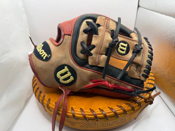 Infield RH Wilson A2K Baseball Glove 11.5" (Used)
