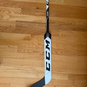 Intermediate CCM Axis 1.9 Full Right Goalie Stick 24" Paddle (Used)