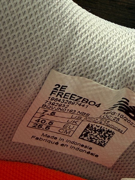 Size M 7.5 Wide (W 8.5) Adult New Balance (New) New Balance Box Lacrosse Shoes