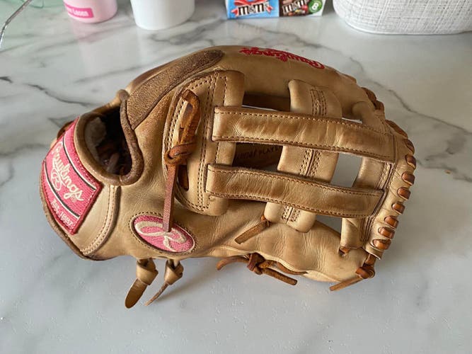 Rawlings Pro Preferred RH Infield Baseball Glove 12.25" (Used)