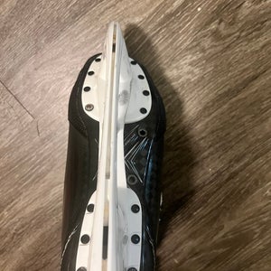 Red 2024 Bauer Supreme Shadow Hockey Skates Regular Width Pro Stock 8 (Used)