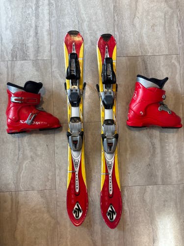 Kid's 2004 K2 Escape 86 cm Skis With Bindings and Solomon T2 Boots (Used)