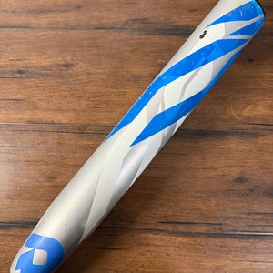 Demarini CF Zen 30/19 (-11) Fastpitch Softball Bat