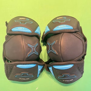 True XC9 Elbow Pads | Junior Medium