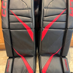 30" CCM EFlex 6.9 Goalie Leg Pads (Used)