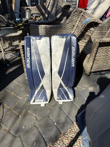 Large Bauer Supreme 3S Goalie Leg Pads Intermediate large +32 (Used)