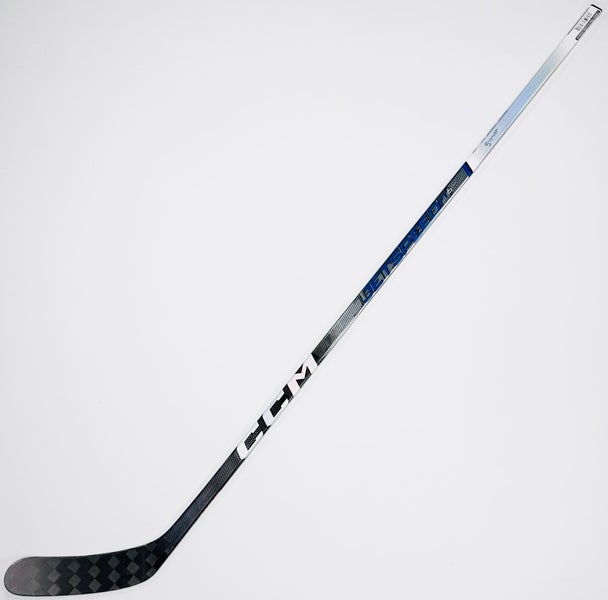 New Custom Blue CCM JetSpeed FT6 Pro-RH-85 Flex-Mackinnon Pro Curve-Grip W/ Bubble Texture
