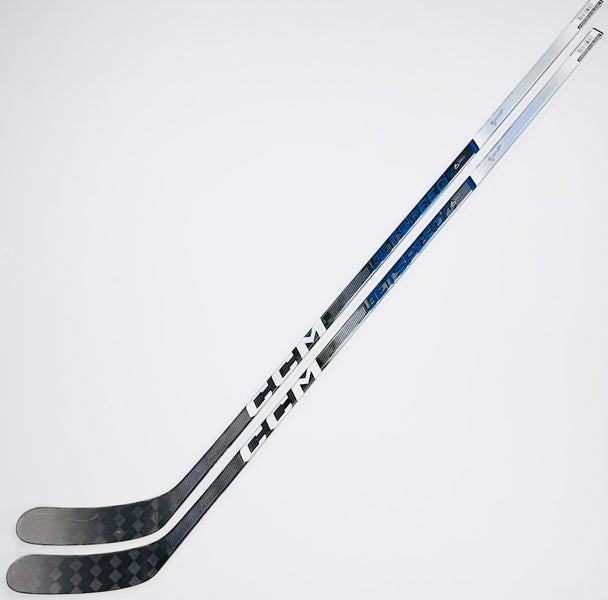 New 2-Pack Custom Blue CCM JetSpeed FT6 Pro-RH-85 Flex-Mackinnon Pro Curve-Grip W/ Bubble Texture