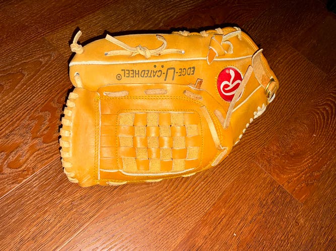 1995 Rawlings Players Series RH Infield Baseball Glove 10" (Used)