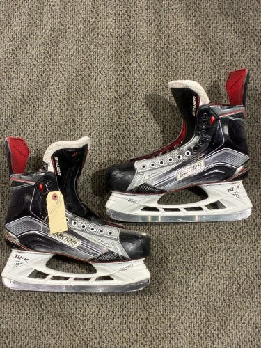 Senior Bauer Vapor X900 Hockey Skates Extra Wide Width 11 (Used)