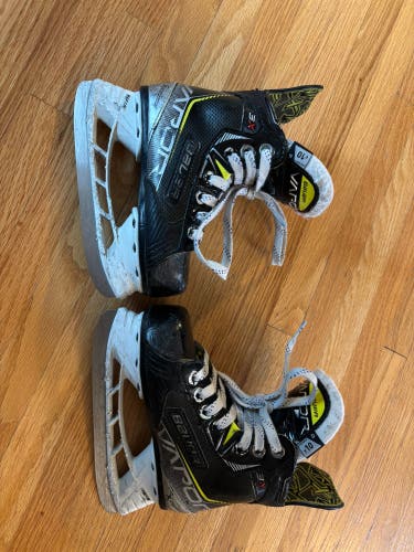 2021 Bauer Vapor 3X Hockey Skates 10 (Used)