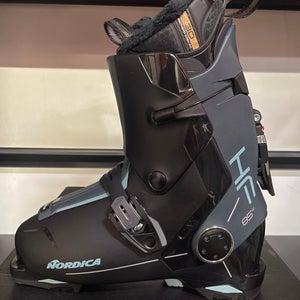 Mondo 26 & 26.5 Women's Nordica HF 85 W (GW) Ski Boots Soft Flex (New)
